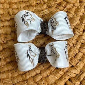 Boutique sz small horse country western hairbows. Pair for pigtails piggy tails